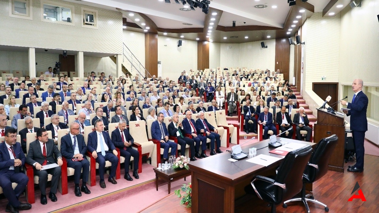 devlet-universitelerinde-ikinci-ogretim-programlari-kapatildi-yokten-yeni-duzenleme.jpg