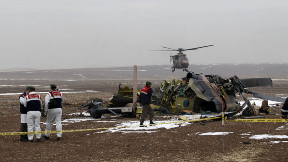 Isparta'da Helikopter düştü